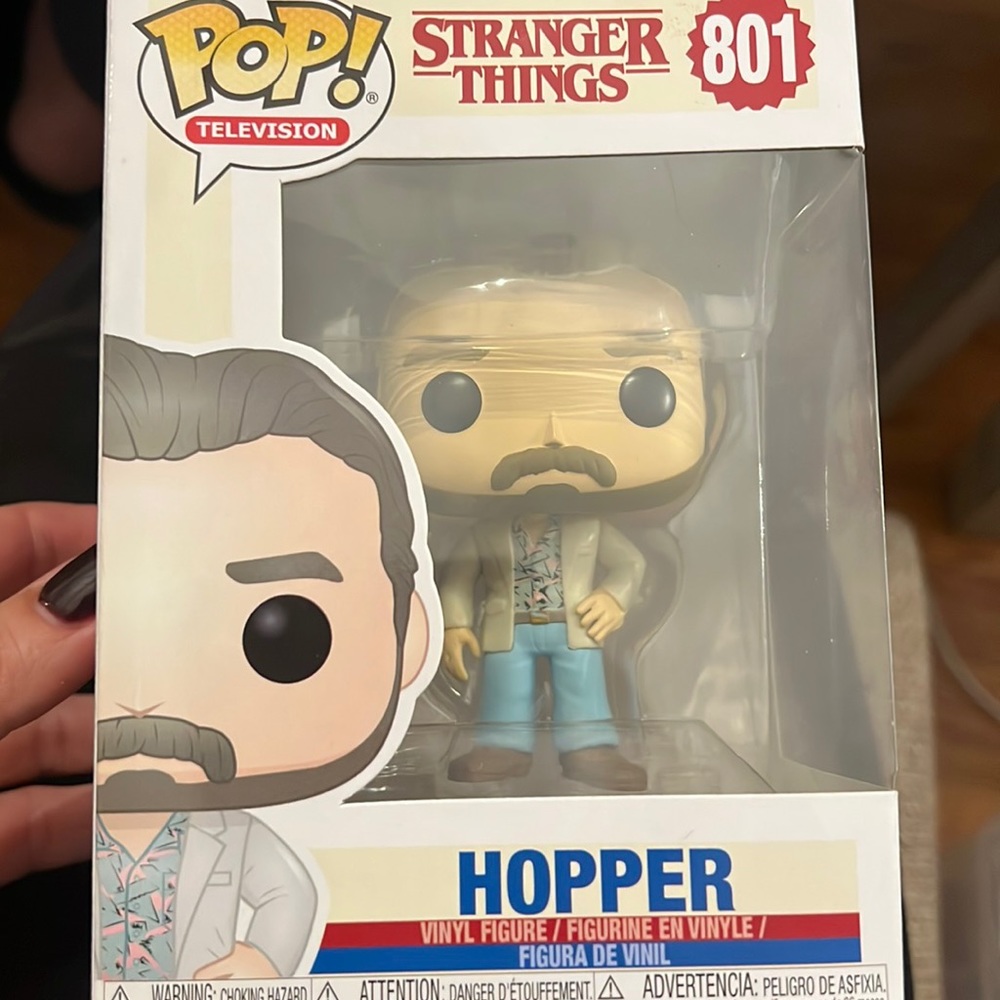 Hopper Stranger Things Funko pop 101